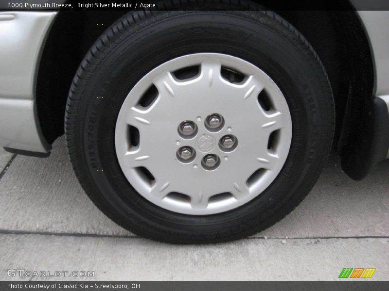 Bright Silver Metallic / Agate 2000 Plymouth Breeze