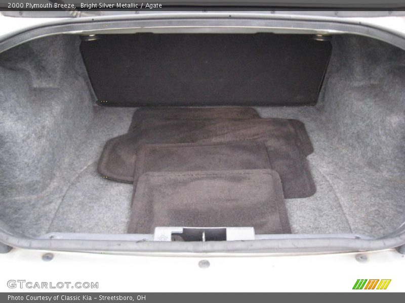 Bright Silver Metallic / Agate 2000 Plymouth Breeze