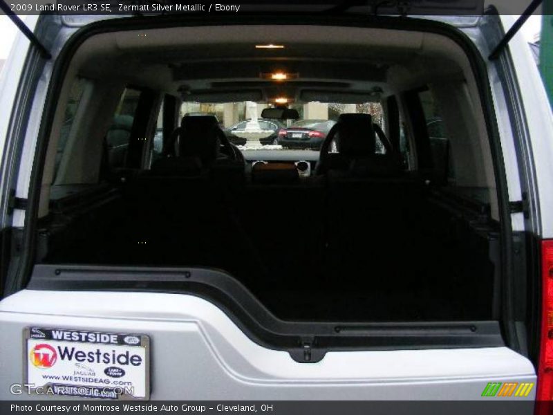 Zermatt Silver Metallic / Ebony 2009 Land Rover LR3 SE