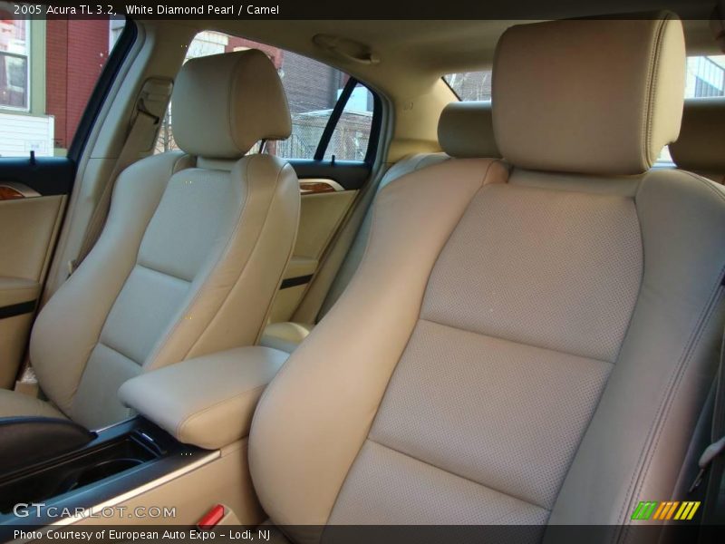 White Diamond Pearl / Camel 2005 Acura TL 3.2