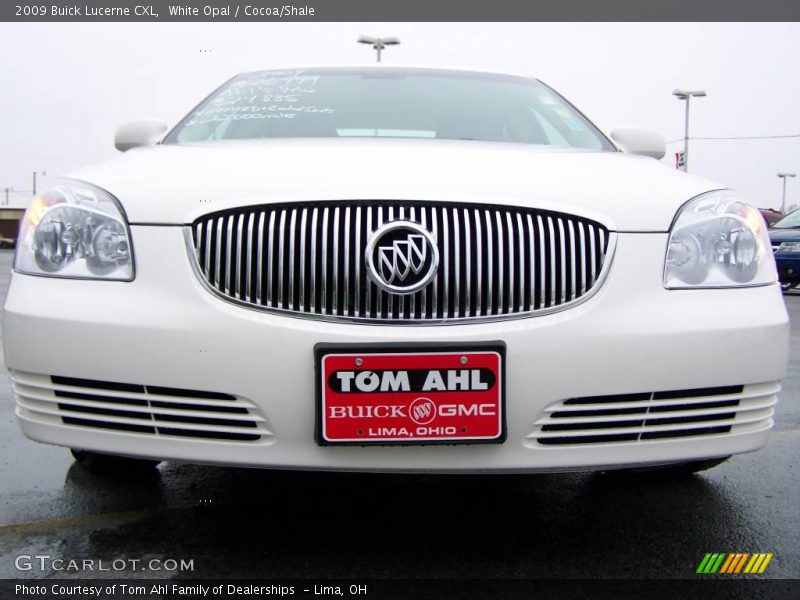 White Opal / Cocoa/Shale 2009 Buick Lucerne CXL