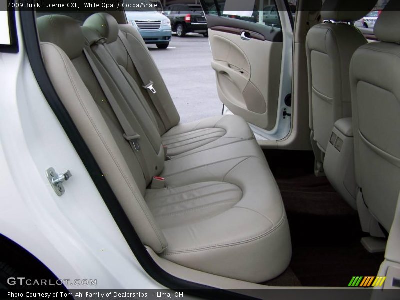 White Opal / Cocoa/Shale 2009 Buick Lucerne CXL