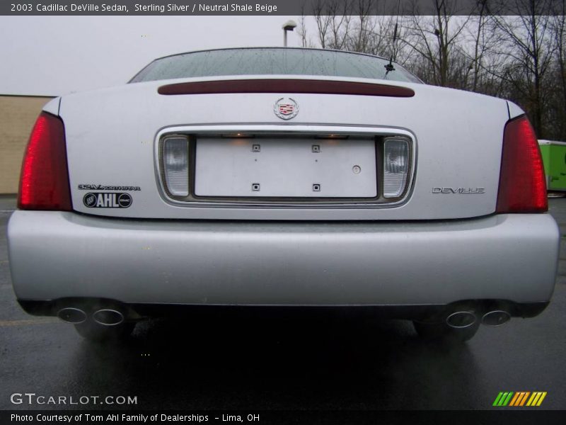 Sterling Silver / Neutral Shale Beige 2003 Cadillac DeVille Sedan