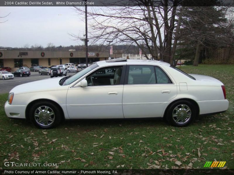 White Diamond / Shale 2004 Cadillac DeVille Sedan