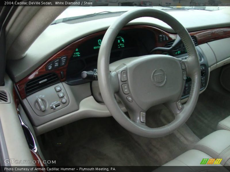 White Diamond / Shale 2004 Cadillac DeVille Sedan