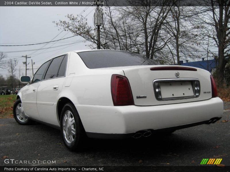 Cotillion White / Midnight Blue 2004 Cadillac DeVille Sedan
