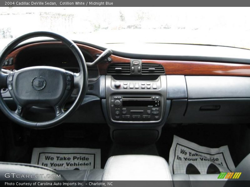 Cotillion White / Midnight Blue 2004 Cadillac DeVille Sedan