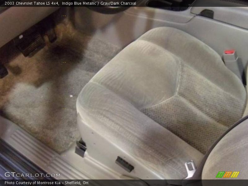 Indigo Blue Metallic / Gray/Dark Charcoal 2003 Chevrolet Tahoe LS 4x4
