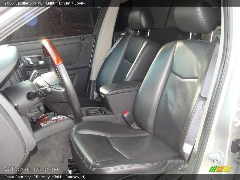 Light Platinum / Ebony 2005 Cadillac SRX V6