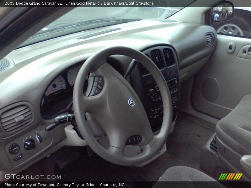 Linen Gold Metallic / Dark Khaki/Light Graystone 2005 Dodge Grand Caravan SE