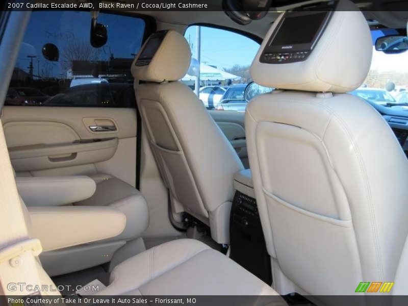 Black Raven / Cocoa/Light Cashmere 2007 Cadillac Escalade AWD