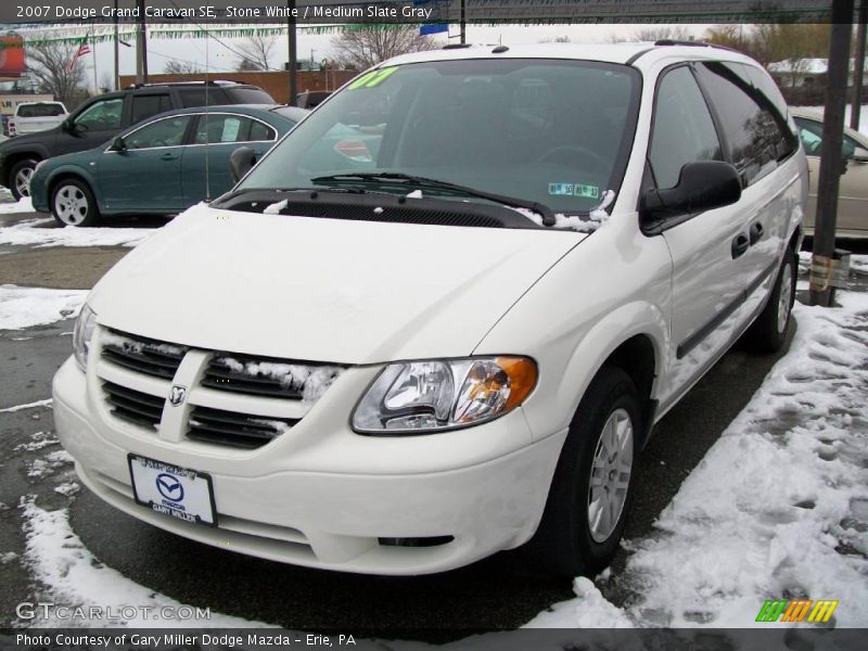 Stone White / Medium Slate Gray 2007 Dodge Grand Caravan SE