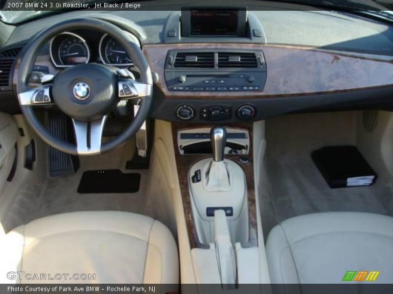 Jet Black / Beige 2007 BMW Z4 3.0i Roadster