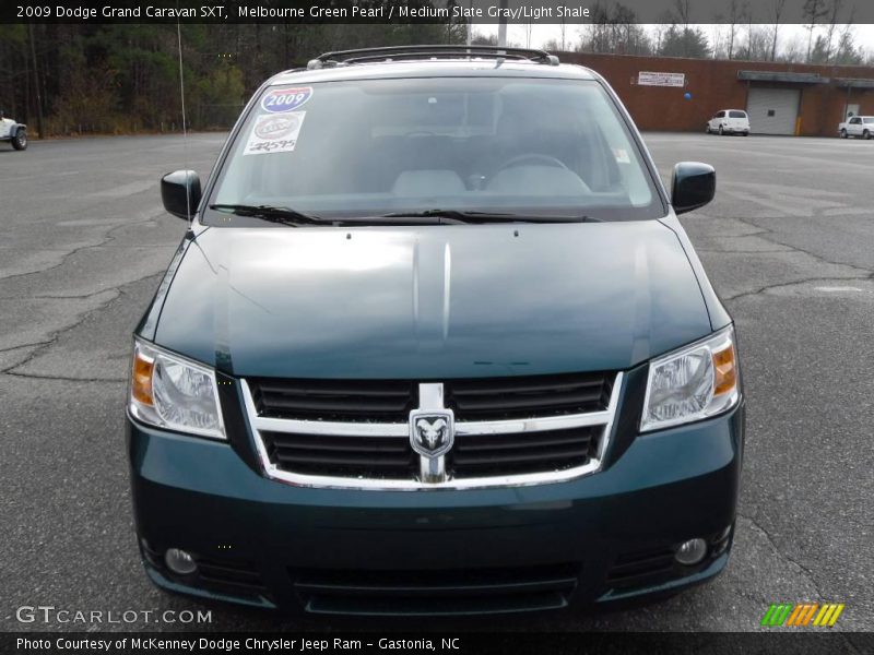 Melbourne Green Pearl / Medium Slate Gray/Light Shale 2009 Dodge Grand Caravan SXT