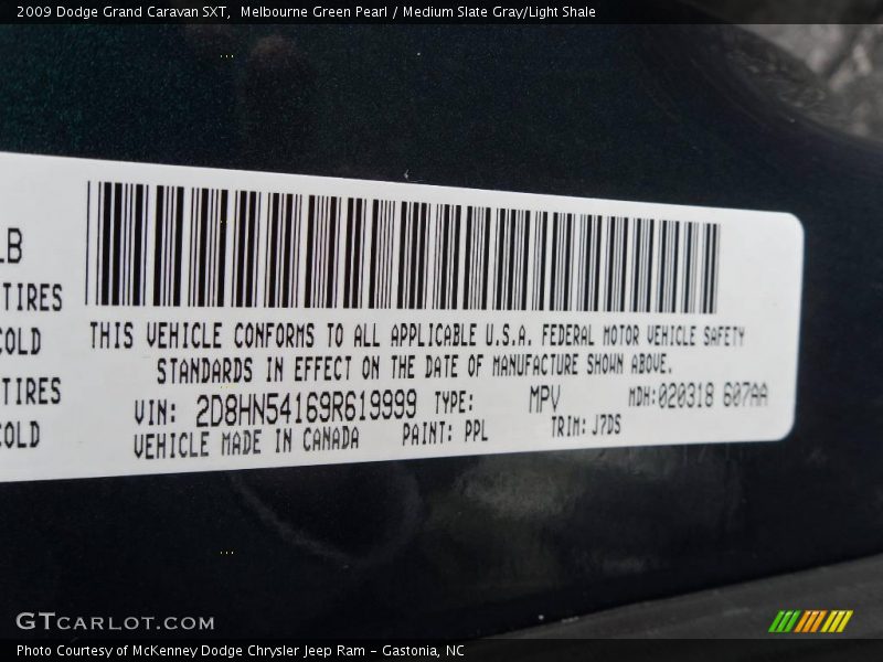 Melbourne Green Pearl / Medium Slate Gray/Light Shale 2009 Dodge Grand Caravan SXT