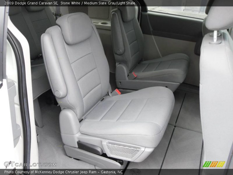 Stone White / Medium Slate Gray/Light Shale 2009 Dodge Grand Caravan SE