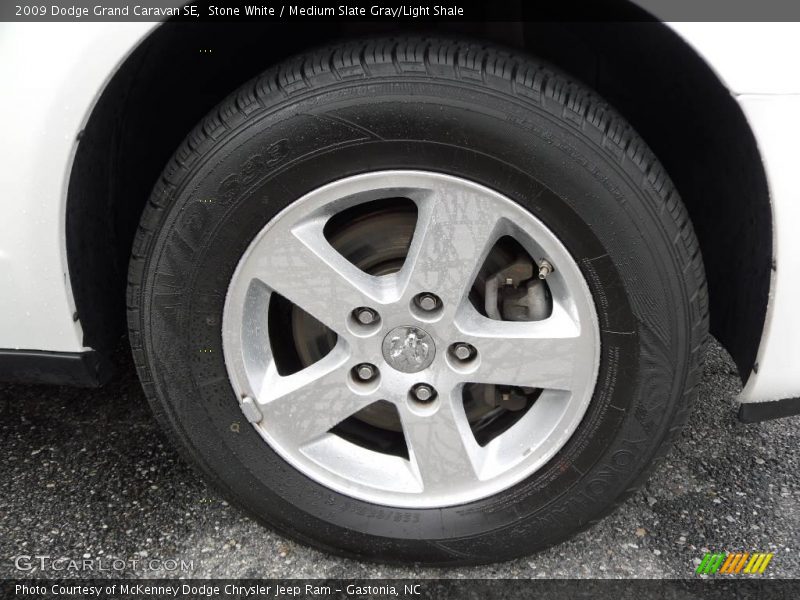 Stone White / Medium Slate Gray/Light Shale 2009 Dodge Grand Caravan SE