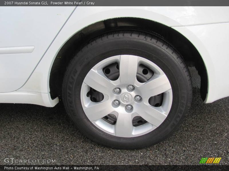 Powder White Pearl / Gray 2007 Hyundai Sonata GLS