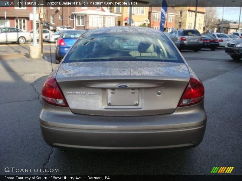Arizona Beige Metallic / Medium/Dark Pebble Beige 2006 Ford Taurus SEL