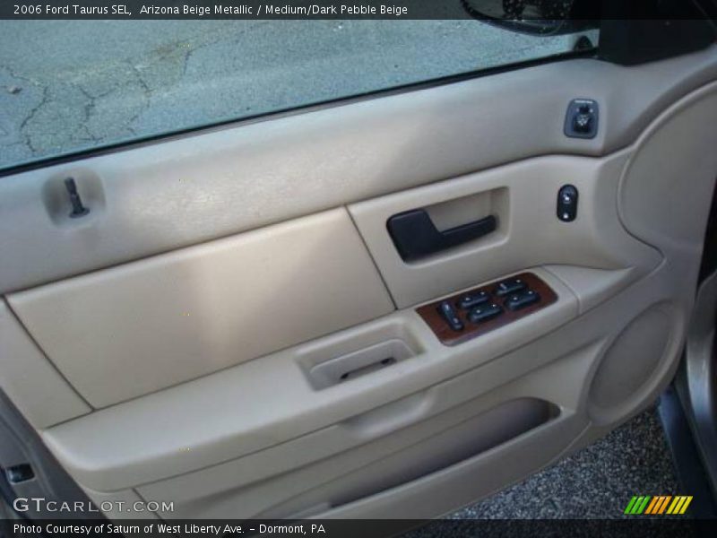 Arizona Beige Metallic / Medium/Dark Pebble Beige 2006 Ford Taurus SEL