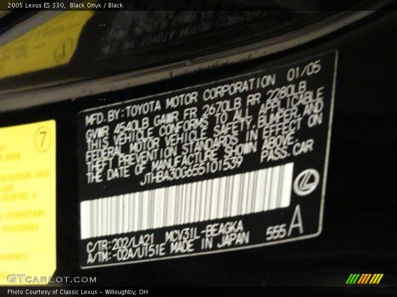 Black Onyx / Black 2005 Lexus ES 330