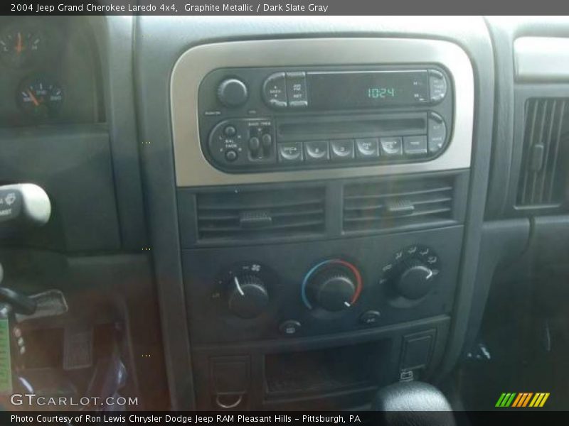 Graphite Metallic / Dark Slate Gray 2004 Jeep Grand Cherokee Laredo 4x4