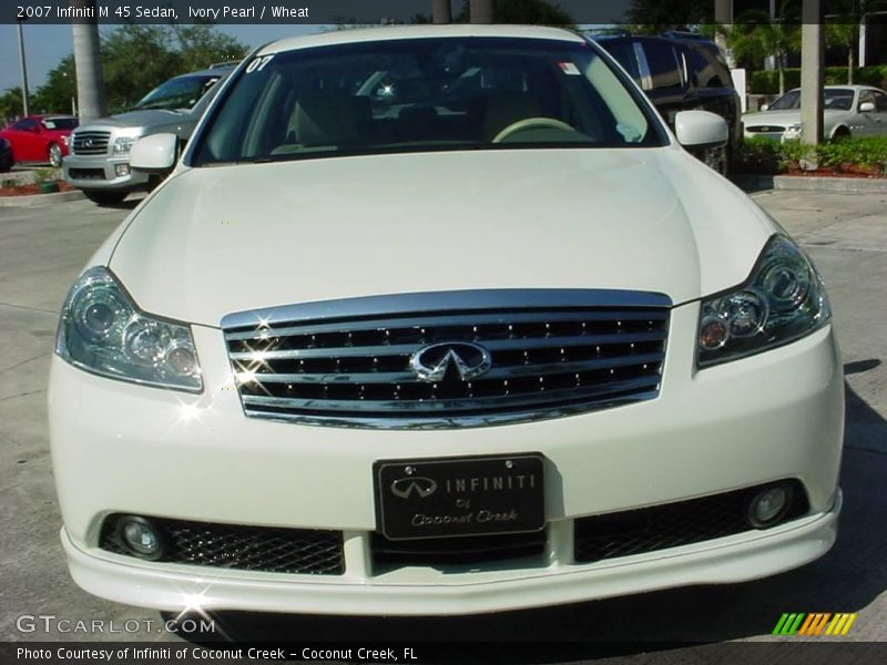 Ivory Pearl / Wheat 2007 Infiniti M 45 Sedan