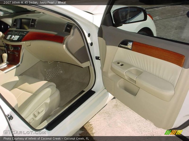 Ivory Pearl / Wheat 2007 Infiniti M 45 Sedan