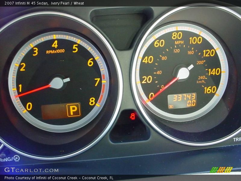 Ivory Pearl / Wheat 2007 Infiniti M 45 Sedan