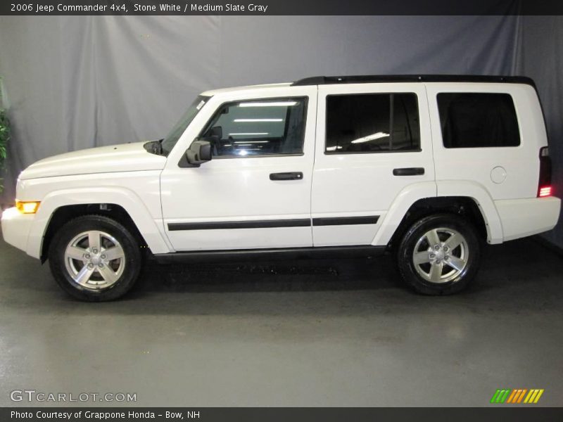 Stone White / Medium Slate Gray 2006 Jeep Commander 4x4