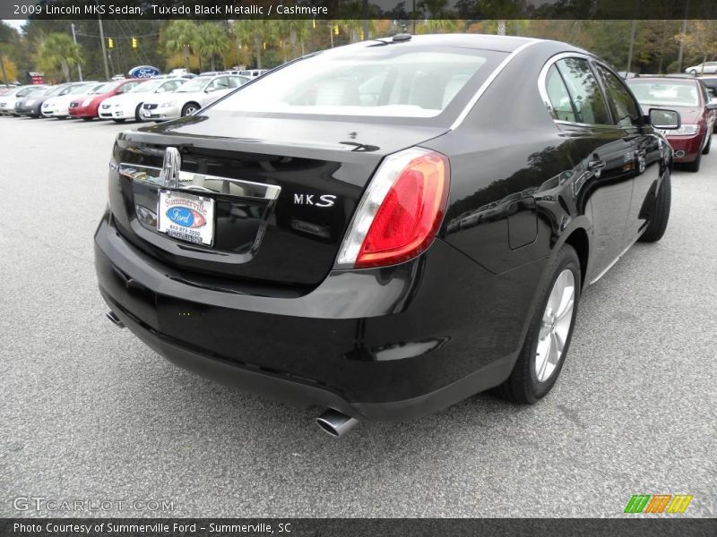 Tuxedo Black Metallic / Cashmere 2009 Lincoln MKS Sedan
