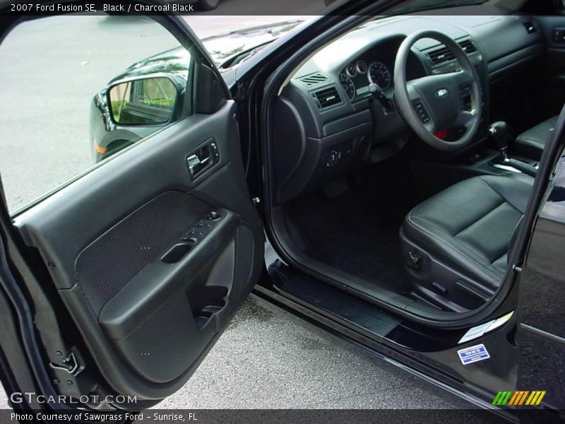 Black / Charcoal Black 2007 Ford Fusion SE