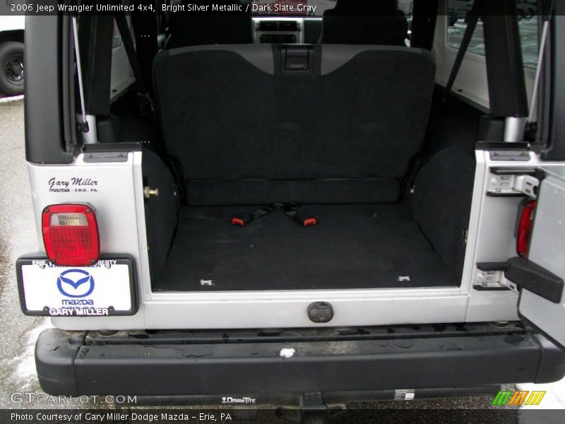 Bright Silver Metallic / Dark Slate Gray 2006 Jeep Wrangler Unlimited 4x4