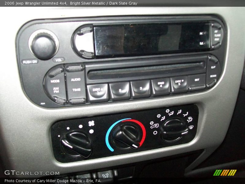 Bright Silver Metallic / Dark Slate Gray 2006 Jeep Wrangler Unlimited 4x4