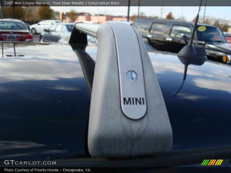 Pure Silver Metallic / Grey/Carbon Black 2007 Mini Cooper Hardtop