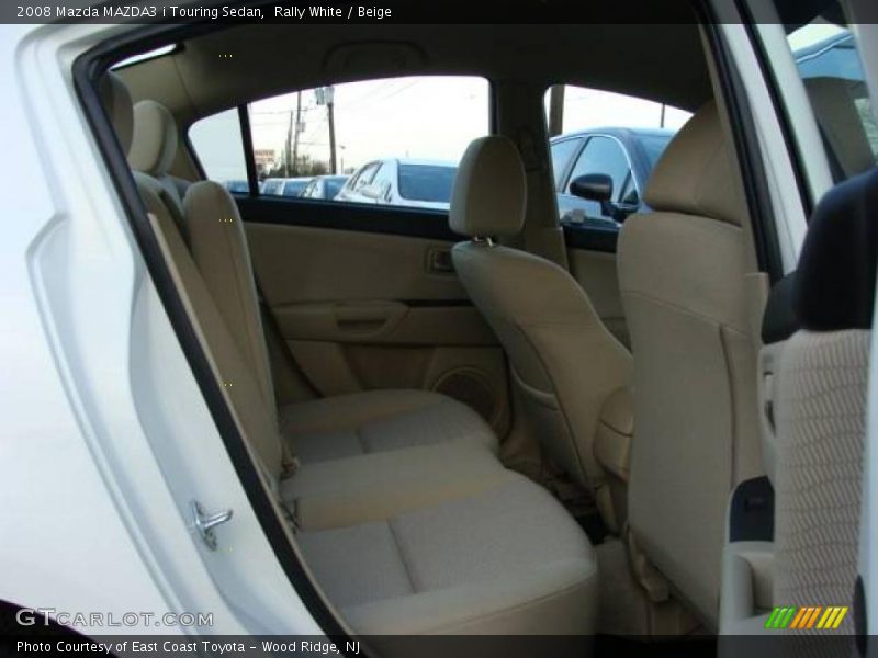 Rally White / Beige 2008 Mazda MAZDA3 i Touring Sedan