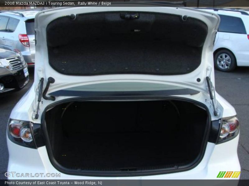 Rally White / Beige 2008 Mazda MAZDA3 i Touring Sedan