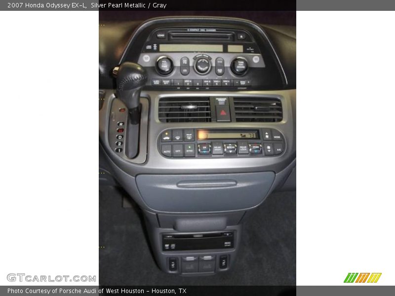 Silver Pearl Metallic / Gray 2007 Honda Odyssey EX-L