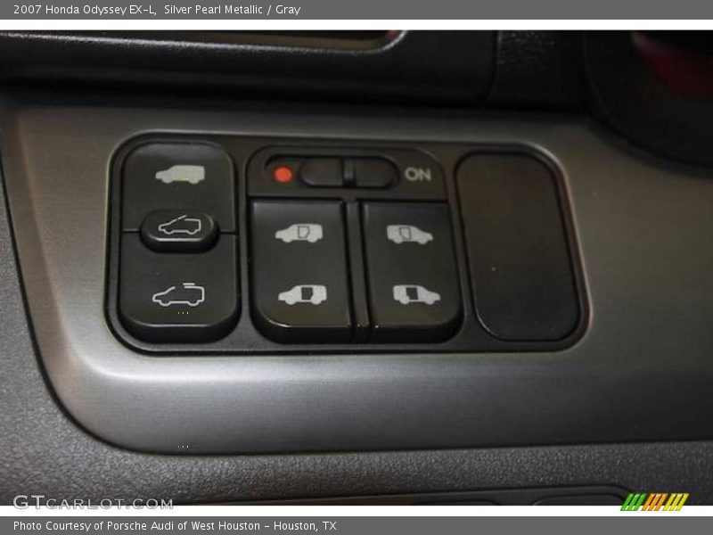 Silver Pearl Metallic / Gray 2007 Honda Odyssey EX-L