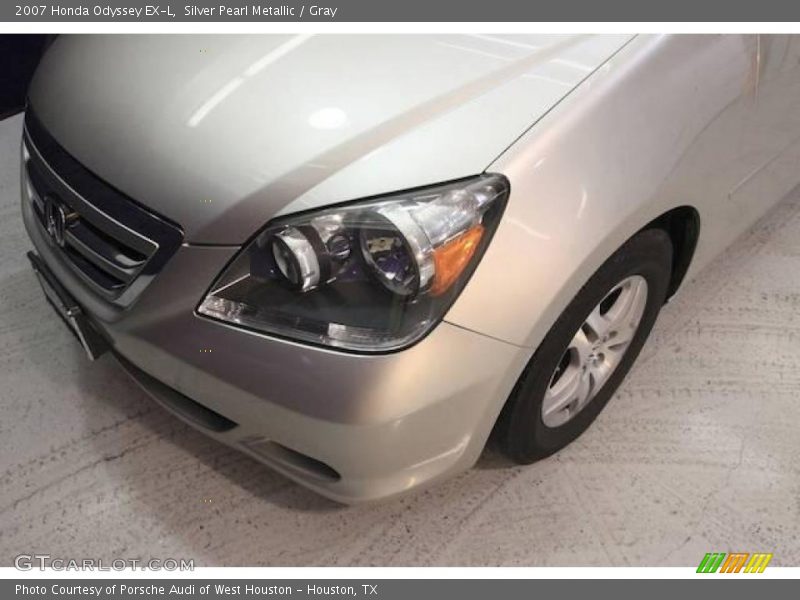 Silver Pearl Metallic / Gray 2007 Honda Odyssey EX-L