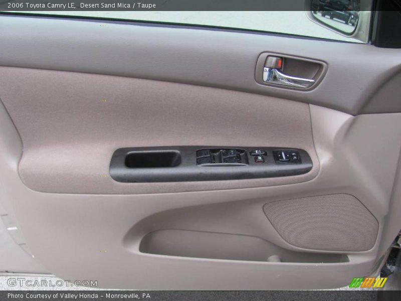 Desert Sand Mica / Taupe 2006 Toyota Camry LE