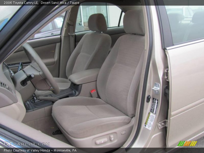 Desert Sand Mica / Taupe 2006 Toyota Camry LE