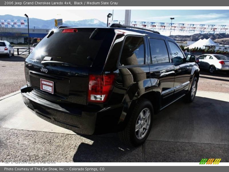 Black / Medium Slate Gray 2006 Jeep Grand Cherokee Laredo 4x4