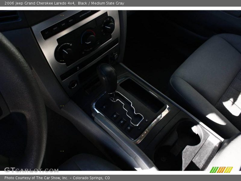 Black / Medium Slate Gray 2006 Jeep Grand Cherokee Laredo 4x4