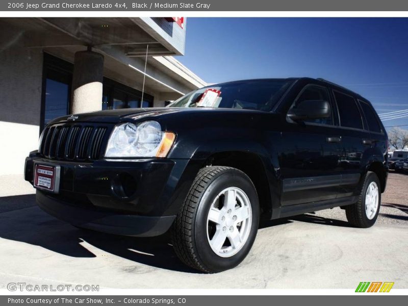 Black / Medium Slate Gray 2006 Jeep Grand Cherokee Laredo 4x4
