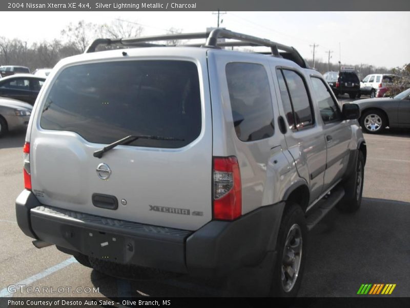 Silver Lightning Metallic / Charcoal 2004 Nissan Xterra XE 4x4