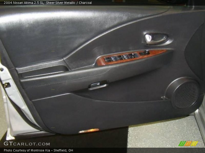 Sheer Silver Metallic / Charcoal 2004 Nissan Altima 2.5 SL