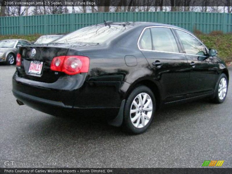 Black / Pure Beige 2006 Volkswagen Jetta 2.5 Sedan