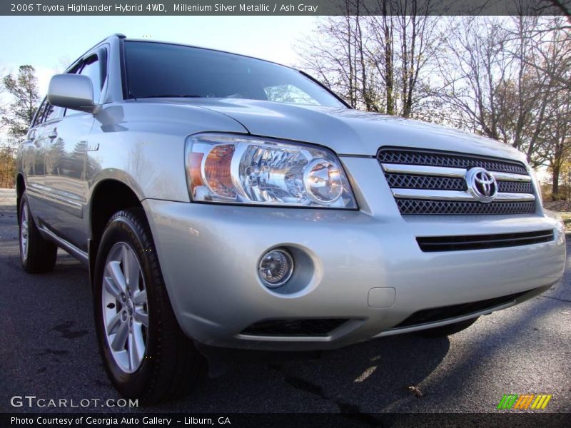 Millenium Silver Metallic / Ash Gray 2006 Toyota Highlander Hybrid 4WD
