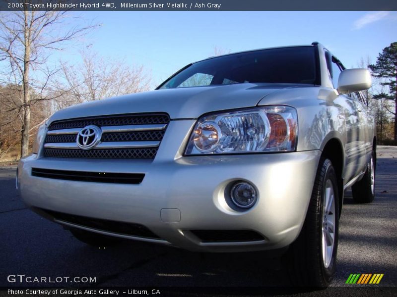 Millenium Silver Metallic / Ash Gray 2006 Toyota Highlander Hybrid 4WD